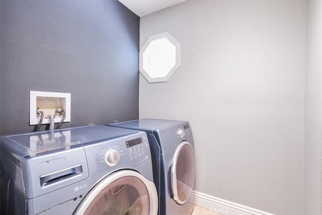16 Vistamar Dr, Laguna Niguel, CA 92677 - washroom featuring independent washer and dryer