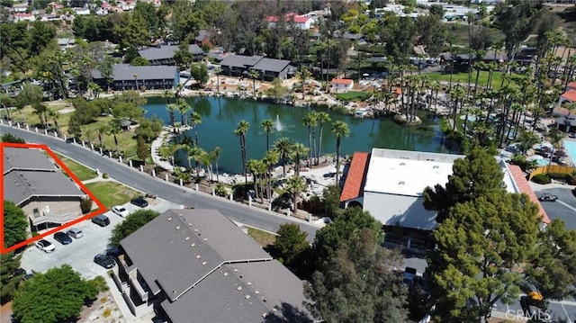 28691 Via Las Flores Unit 326, Murrieta, CA 92563 - aerial view of property and surrounding area featuring a nearby body of water and property boundaries highlighted