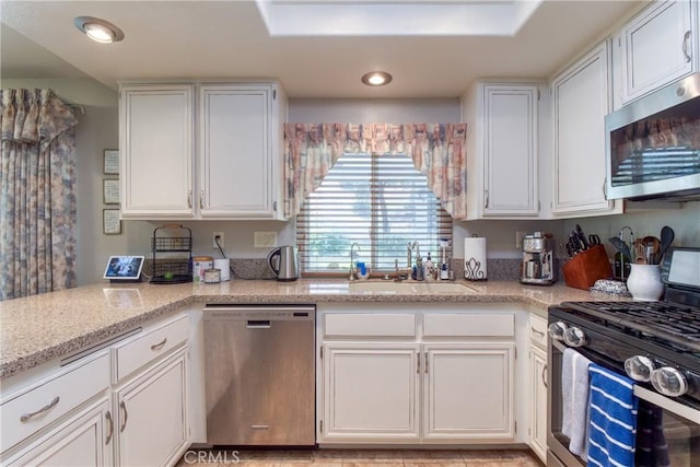 23903 Creekwood Dr, Moreno Valley, CA 92557 - photo 8