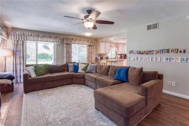 23903 Creekwood Dr, Moreno Valley, CA 92557 - photo 14