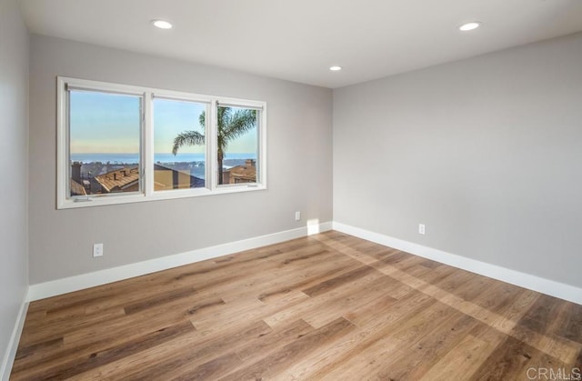 1808 Amalfi Dr, Encinitas, CA 92024 - unfurnished room featuring light wood-style flooring and recessed lighting
