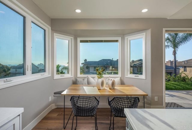 1808 Amalfi Dr, Encinitas, CA 92024 - sunroom featuring wood finished floors and recessed lighting