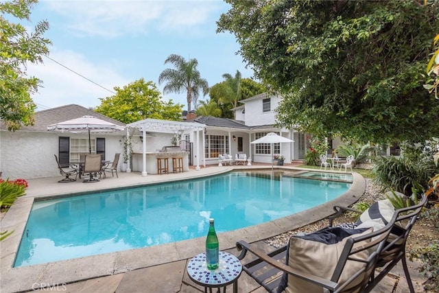 4225 Myrtle Ave, Long Beach, CA 90807 - outdoor pool with a patio