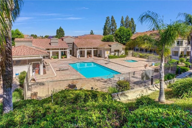 1980 Las Colinas Cir Unit 301, Corona, CA 92879 - community pool with a patio area and a hot tub