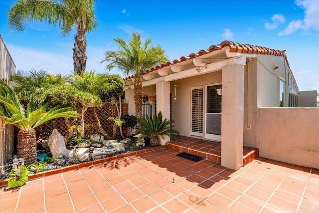 2117 Vista Entrada, Newport Beach, CA 92660 - view of patio / terrace