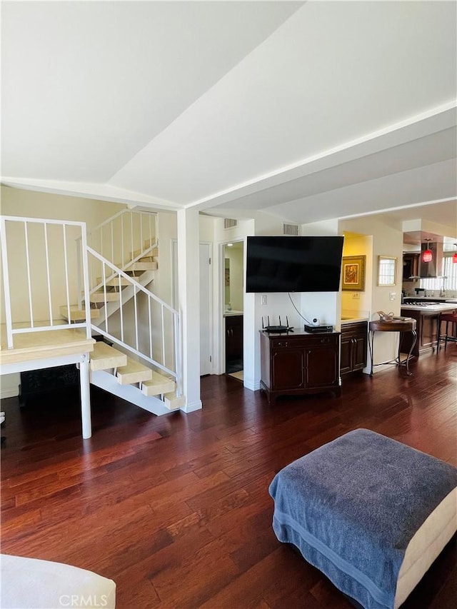 227 E Burbank Blvd Unit E, Burbank, CA 91502 - bedroom with wood-type flooring