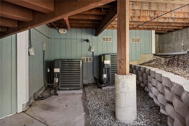 28537 N Shore Rd, Lake Arrowhead, CA 92352 - view of below grade area