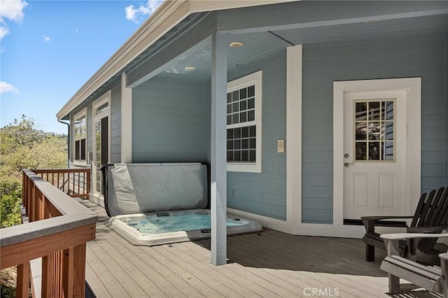 28537 N Shore Rd, Lake Arrowhead, CA 92352 - view of wooden deck