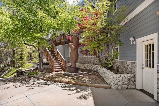 28537 N Shore Rd, Lake Arrowhead, CA 92352 - view of patio featuring stairs