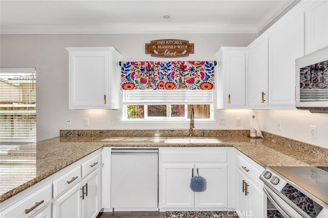 3008 La Vina Cir, Los Banos, CA 93635 - kitchen featuring stainless steel electric stove, white dishwasher, a sink, white cabinetry, and ornamental molding