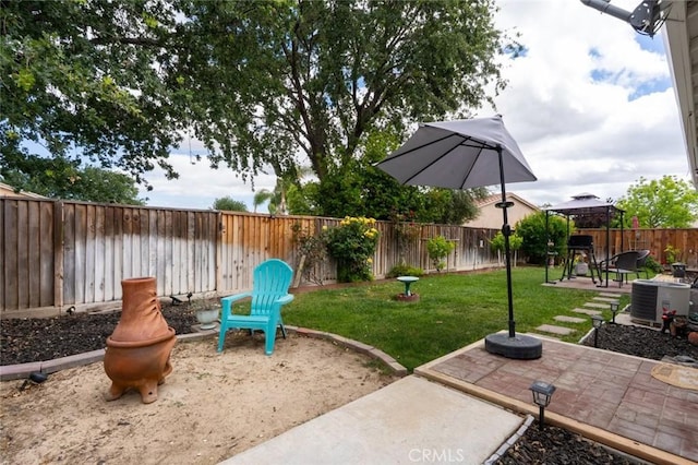 3008 La Vina Cir, Los Banos, CA 93635 - view of patio with central air condition unit