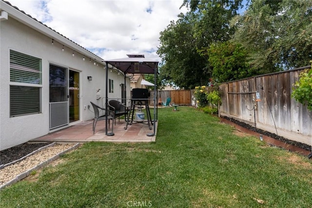 3008 La Vina Cir, Los Banos, CA 93635 - view of yard featuring a patio area and a gazebo