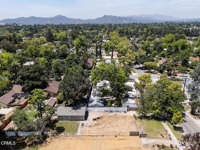 680 E Highland St, Pasadena, CA 91104