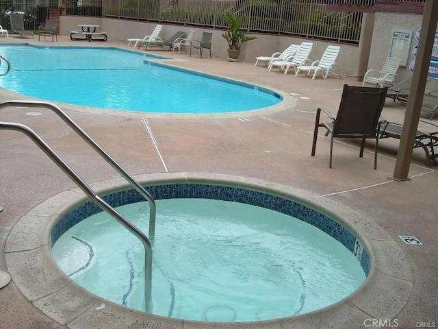 2452 Chandler Ave Unit 1, Simi Valley, CA 93065 - community pool featuring fence and a patio area