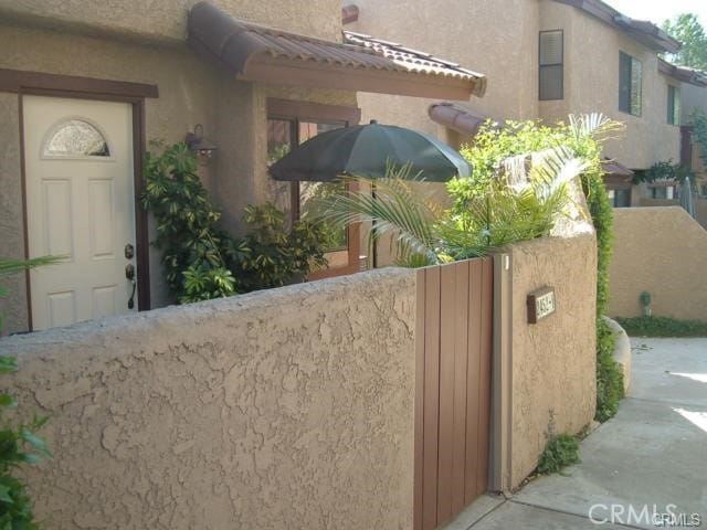 2452 Chandler Ave Unit 1, Simi Valley, CA 93065 - view of home's exterior with stucco siding