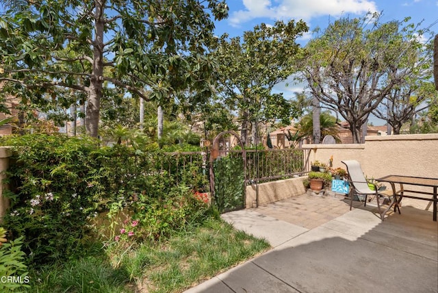 1219 Lost Point Ln, Oxnard, CA 93030 - view of patio / terrace featuring fence