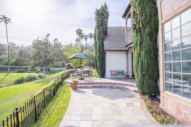 16056 Avenida Calma, Rancho Santa Fe, CA 92091 - fenced backyard with a patio and outdoor dining area