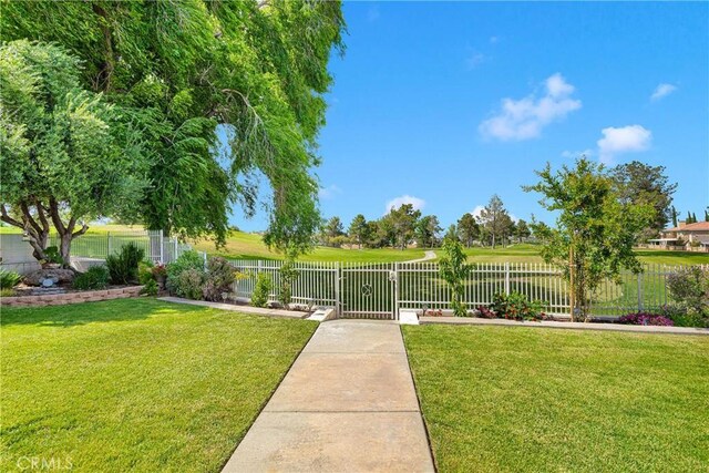 18060 Pebble Beach Dr, Victorville, CA 92395 - view of yard