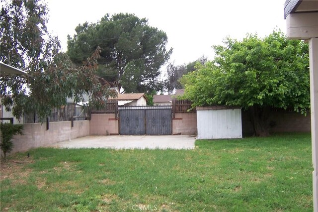 3008 Serrano Rd, San Bernardino, CA 92405 - photo 5