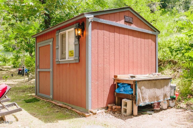 11 N San Gabriel Canyon Rd, Azusa, CA 91702 - view of shed