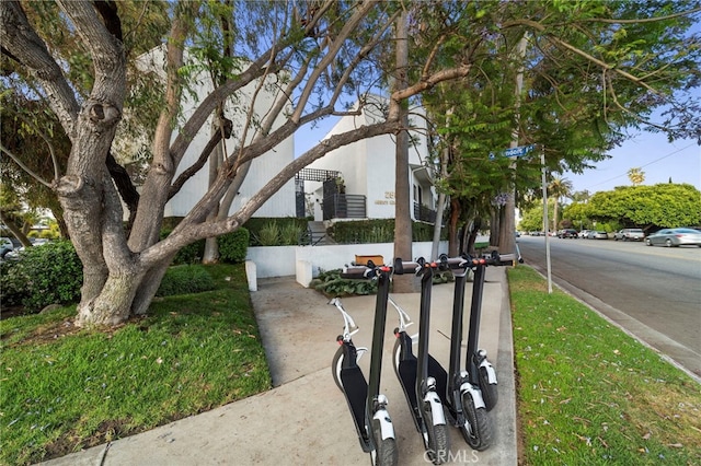 2500 Abbot Kinney Blvd Unit 9, Venice, CA 90291 - photo 47