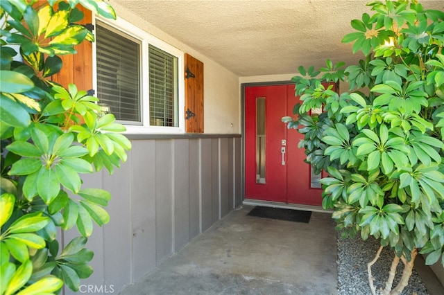 8631 Holly St, Rancho Cucamonga, CA 91701 - view of doorway to property