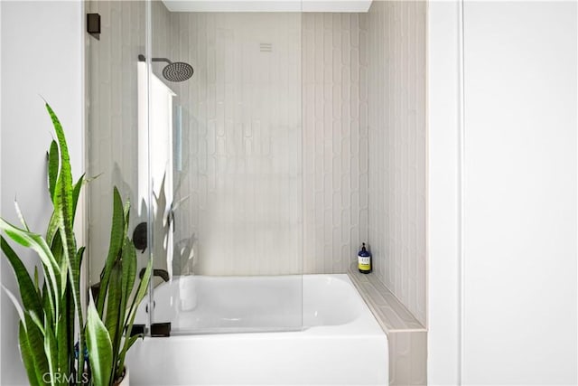 4756 Keniston Ave, View Park, CA 90043 - bathroom with shower / washtub combination