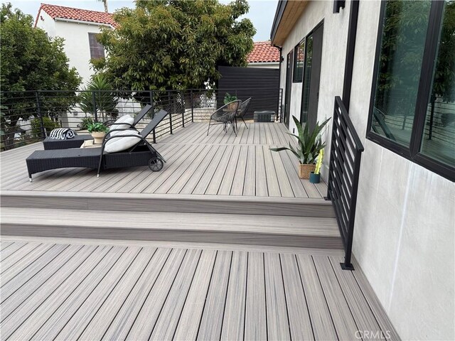 4756 Keniston Ave, View Park, CA 90043 - view of deck