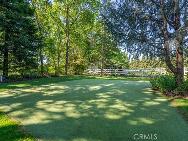 25179 68th Ave, Los Molinos, CA 96055 - view of yard featuring fence
