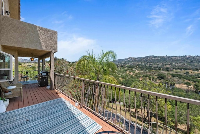 979 Canyon Heights Rd, Fallbrook, CA 92028 - deck featuring area for grilling