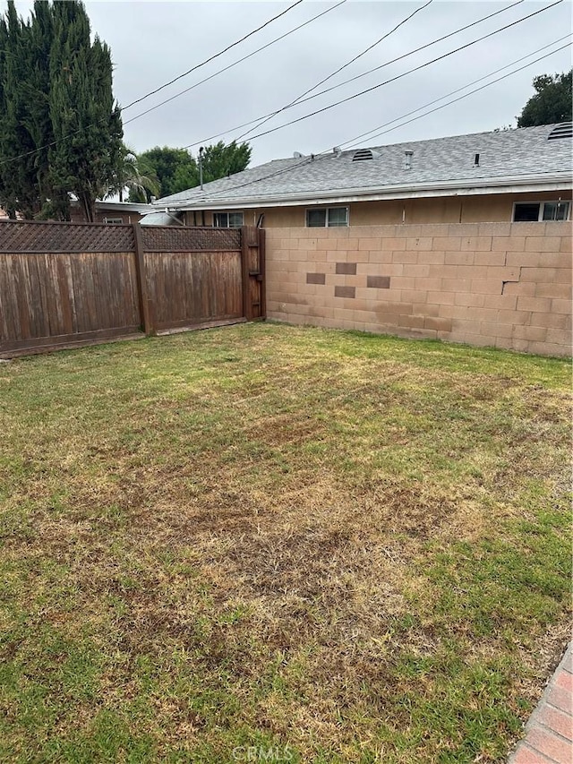 1940 E Walnut Crk, West Covina, CA 91791 - view of yard