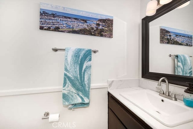 23391 La Crescenta Unit 270C, Mission Viejo, CA 92691 - bathroom featuring vanity