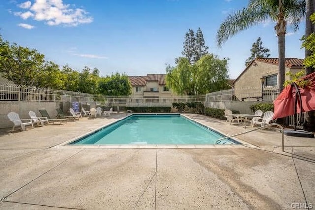 23391 La Crescenta Unit 270C, Mission Viejo, CA 92691 - community pool featuring a patio