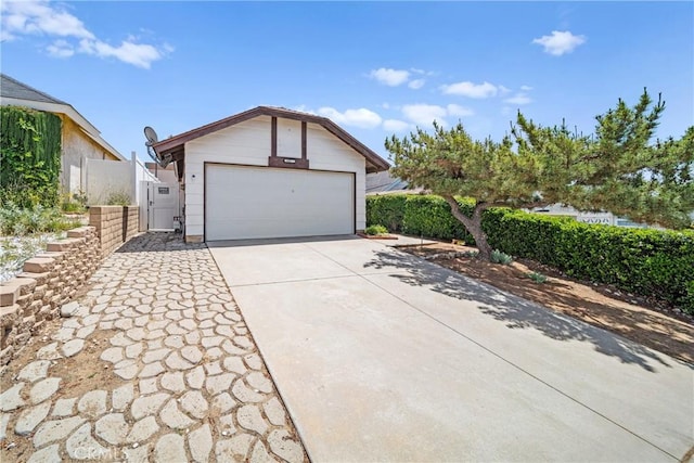 12216 Hythe St, Moreno Valley, CA 92557 - photo 4