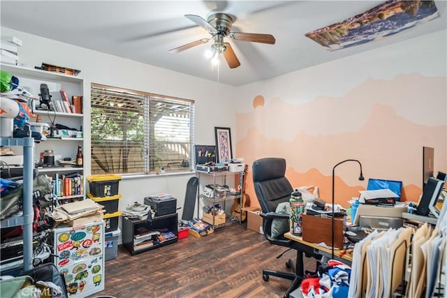 2553 Gemstone Ave, Palmdale, CA 93551
