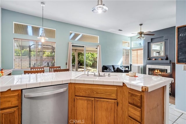 2553 Gemstone Ave, Palmdale, CA 93551