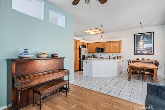 2553 Gemstone Ave, Palmdale, CA 93551