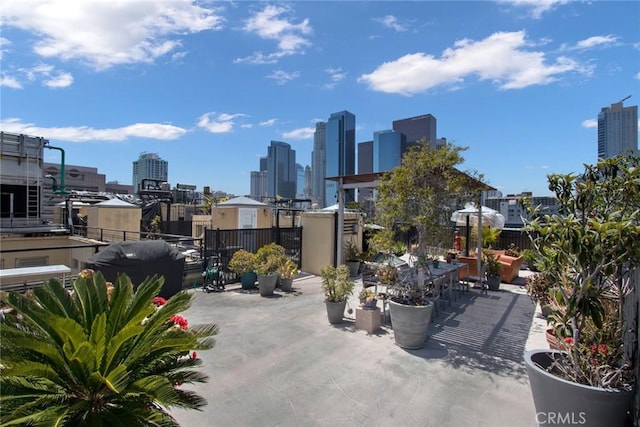 108 W 2nd St Unit 610, Los Angeles, CA 90012 - view of patio / terrace featuring a view of skyline