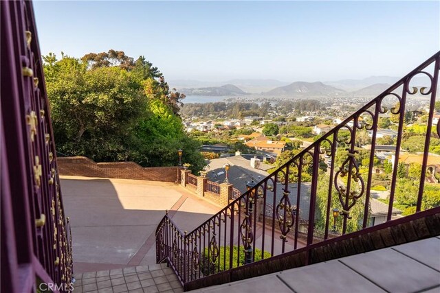 2743 Rodman Dr, Los Osos, CA 93402 - balcony with a mountain view