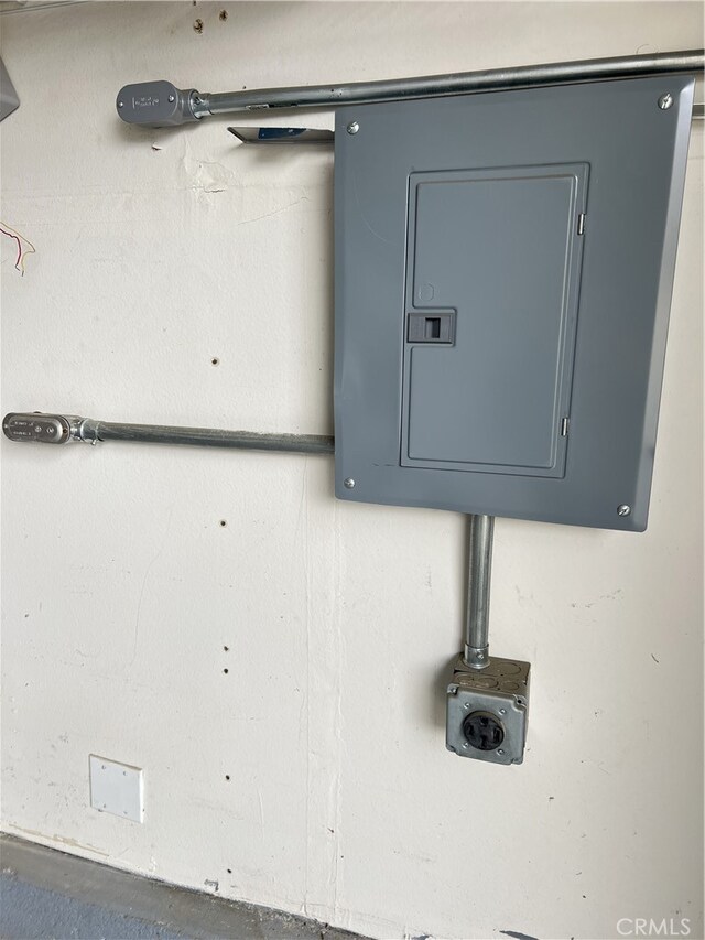 36613 Wandering Pl, Murrieta, CA 92563 - utilities with electric panel