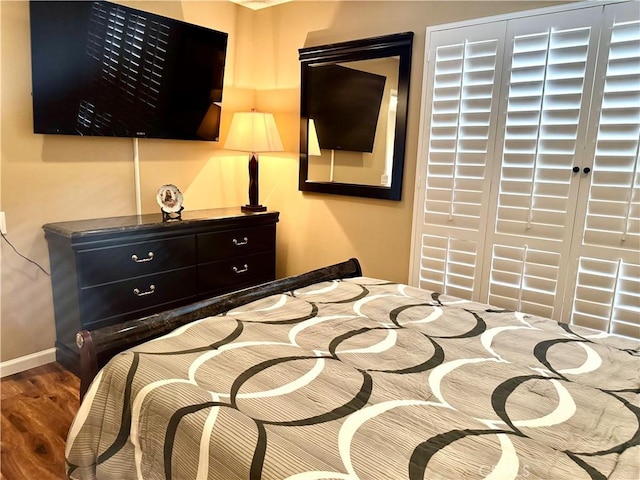 25453 Via Novia, Valencia, CA 91355 - bedroom with wood finished floors and baseboards