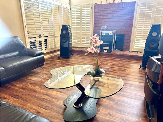 25453 Via Novia, Valencia, CA 91355 - living area with wood finished floors