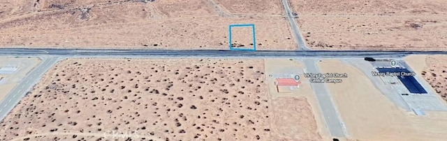 10300 S Loop Blvd, California City, CA 93505 - photo 1