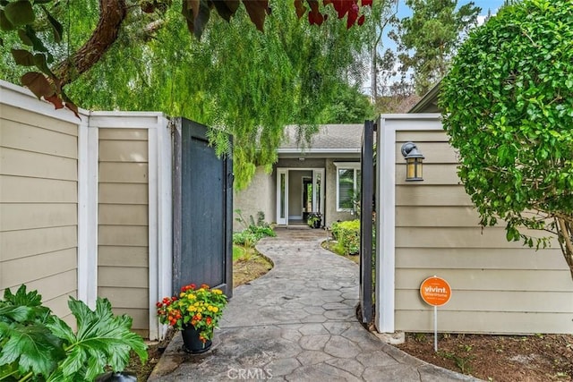 25412 Hugo Rd, Laguna Niguel, CA 92677 - view of gate