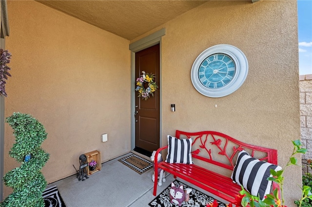 36438 Geranium Dr, Lake Elsinore, CA 92532 - doorway to property featuring stucco siding