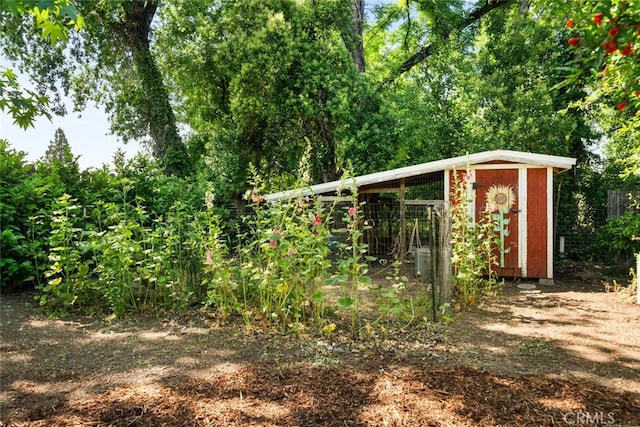 921 Arbutus Ave, Chico, CA 95926 - view of outdoor structure with an outdoor structure