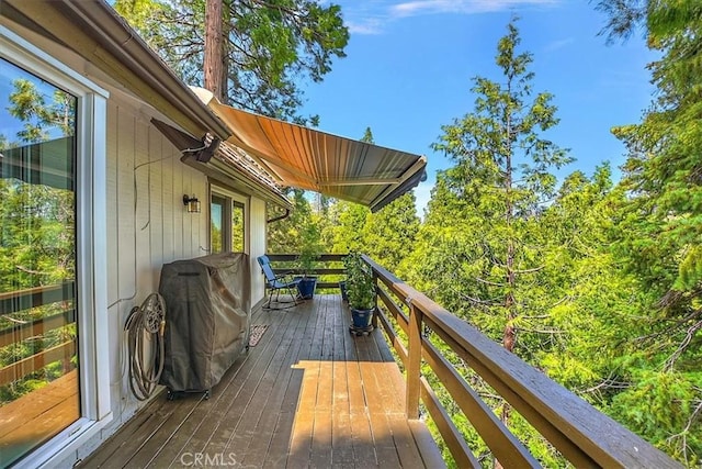 145 Cumberland Dr, Lake Arrowhead, CA 92352 - deck featuring a grill