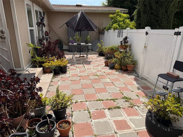 25779 Via Lomas Unit 170, Laguna Hills, CA 92653 - view of patio / terrace