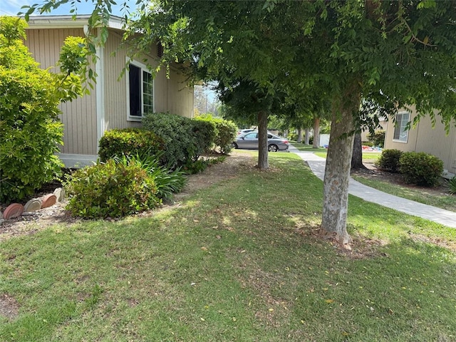 25779 Via Lomas Unit 170, Laguna Hills, CA 92653 - view of green lawn