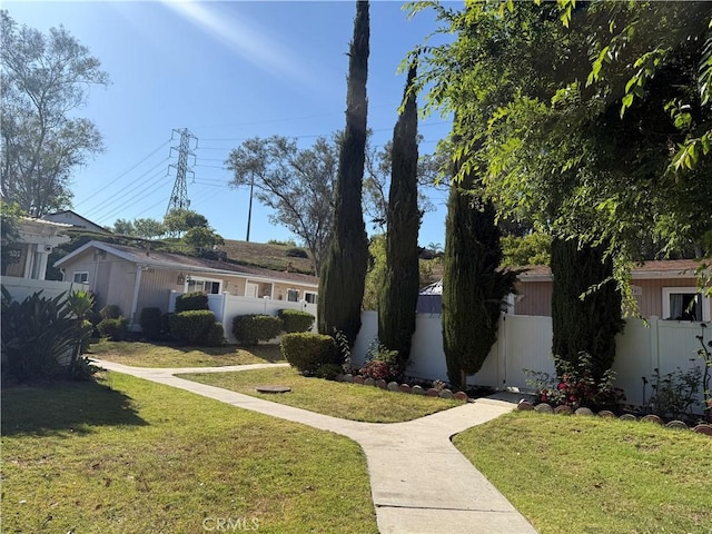 25779 Via Lomas Unit 170, Laguna Hills, CA 92653 - view of yard